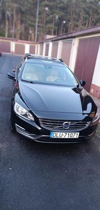 Volvo V60 cena 48000 przebieg: 219000, rok produkcji 2014 z Lubin małe 106